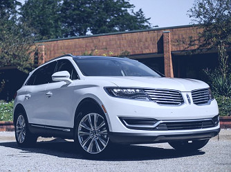 2017 Lincoln MKX Review, Pricing, and Specs